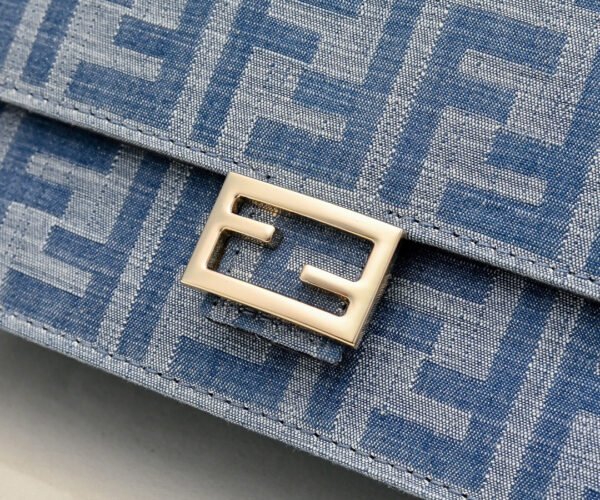 Wallet On Chain Baguette