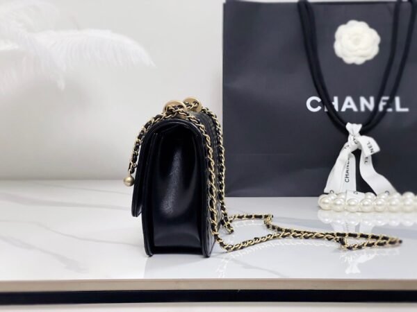 CHANEL 24C Double Gold Bead Handbag 22cm