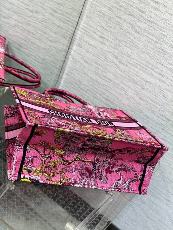 Around the world -H-L (10) Large Dior Book Tote Red