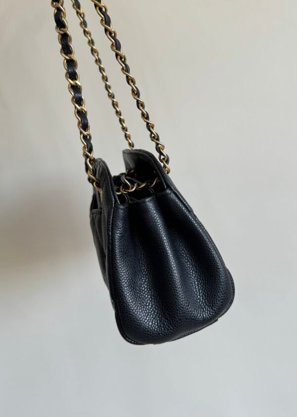 DIA COMMERCE - CHANEL Bowling Bag Small Glossy Caviar Black Gold