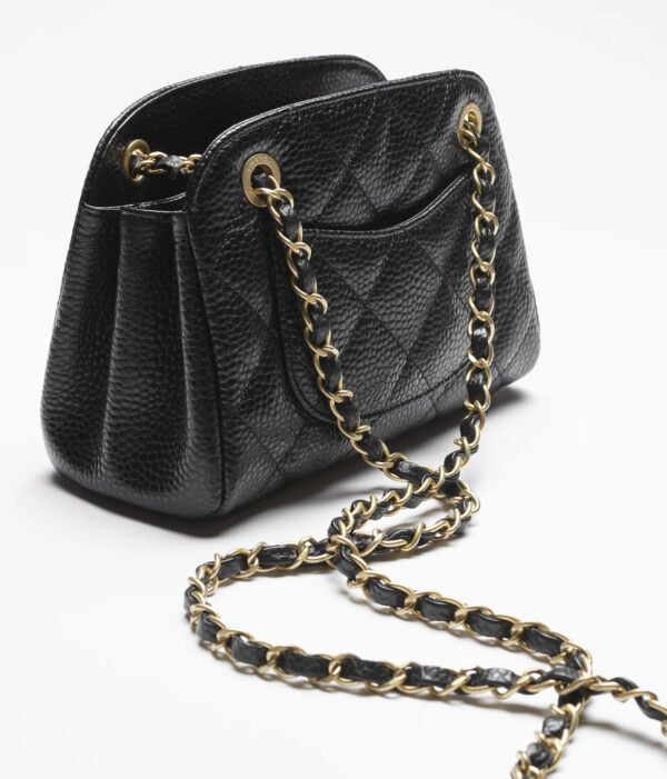 DIA COMMERCE - CHANEL Bowling Bag Small Glossy Caviar Black Gold