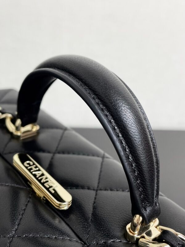 CHANEL Medium Box bag Lambskin