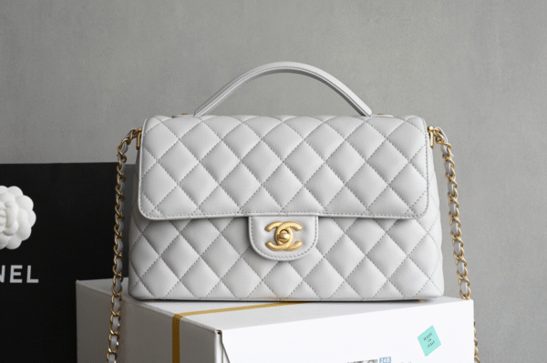 CHANEL AS5356 (1) CHANEL flap bag with top handle Lambskin White