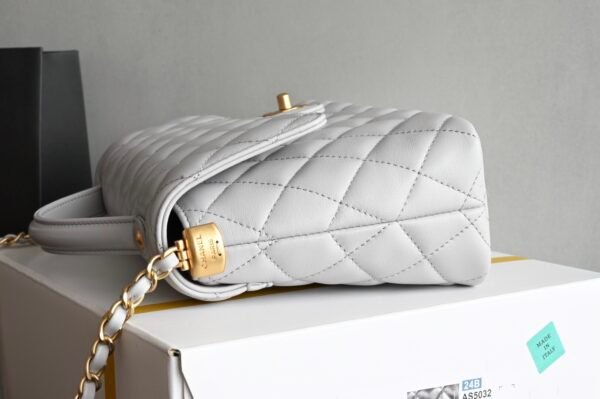 CHANEL AS5356 (4) CHANEL flap bag with top handle Lambskin White