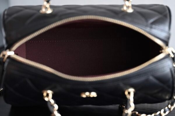 Chanel AP4474 (6) CHANEL Classic chain bag Shiny grained calfskin and gold-tone metal Bowling Bag Black