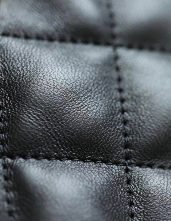 Chanel 22K hobo underarm bag Black Lambskin