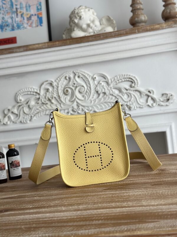 Evelyne 小 黄 银 (6) Hermès Evelyne 16 TPM Evelyne Taurillon Maurice