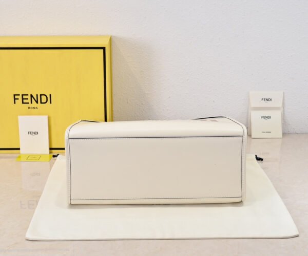 Fendi Sunshine Medium tote bag