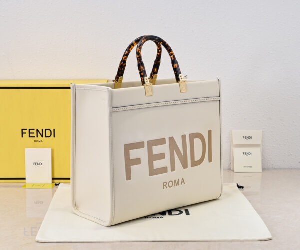 Fendi Sunshine Medium tote bag
