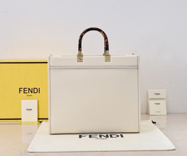 Fendi Sunshine Medium tote bag