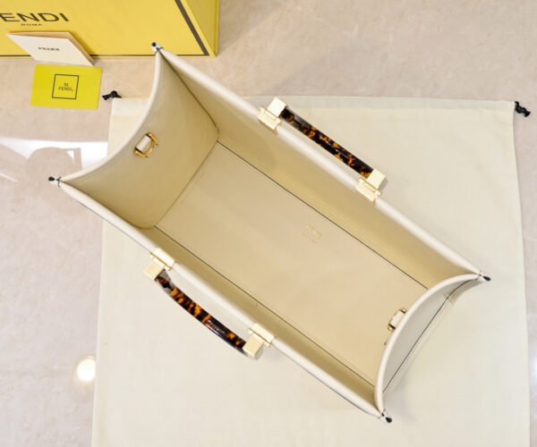 Fendi Sunshine Medium tote bag