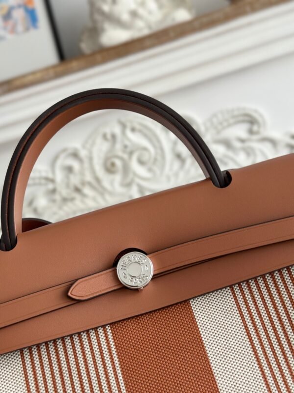 Herbag 31 H Vibration Handbag brown (3) Herbag 31 H Vibration Handbag