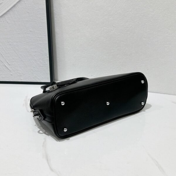 Hermès 1923 Bolide 25 black (4) Hermès 1923 Bolide 25