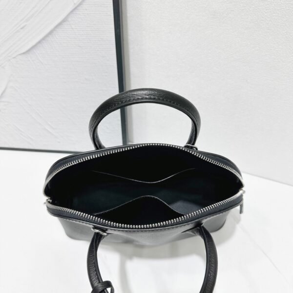 Hermès 1923 Bolide 25 black (5) Hermès 1923 Bolide 25