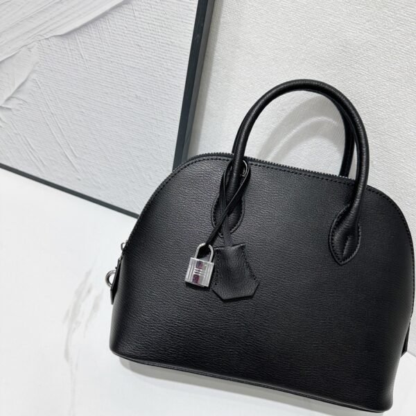 Hermès 1923 Bolide 25 black (7) Hermès 1923 Bolide 25