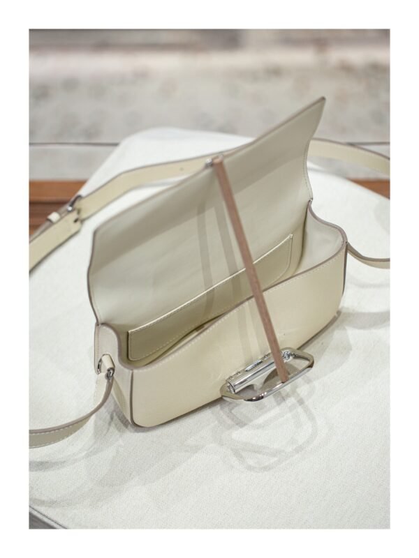 Hermès Della Cavalleria Elan bag white (7) Hermès Della Cavalleria Elan bag