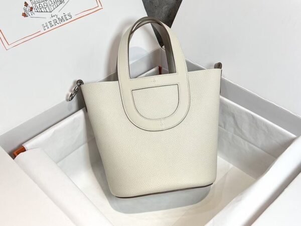 Hermès In-the-Loop 18 bag white (2) Hermès In-the-Loop 18 bag