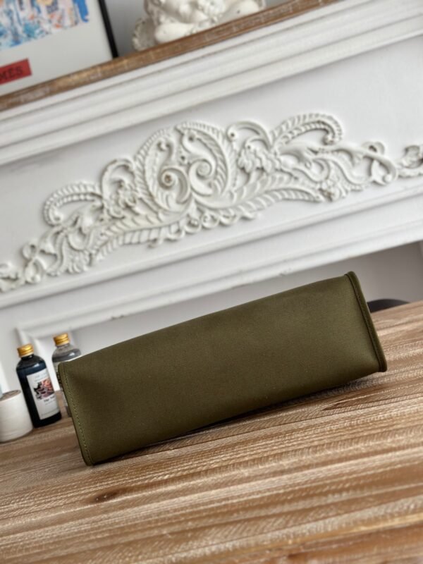 Hermes herbag 31 Bag green (7) Hermes herbag 31 Bag