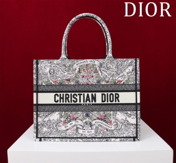 Medium Dior Book Tote