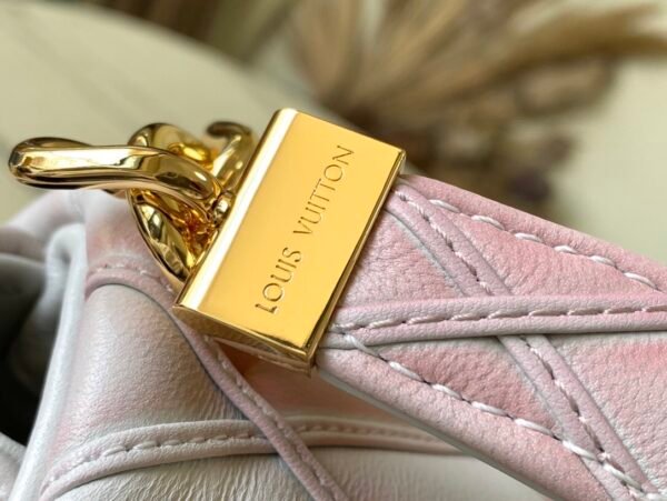 LV Cruise 2025 GO-14 MM M14282