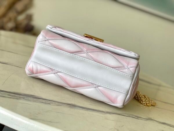 LV Cruise 2025 GO-14 MM M14282