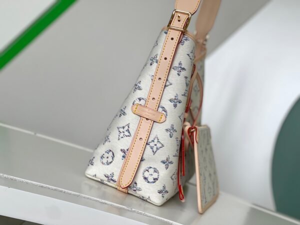 Louis Vuitton CarryAll PM Multicolor Beige