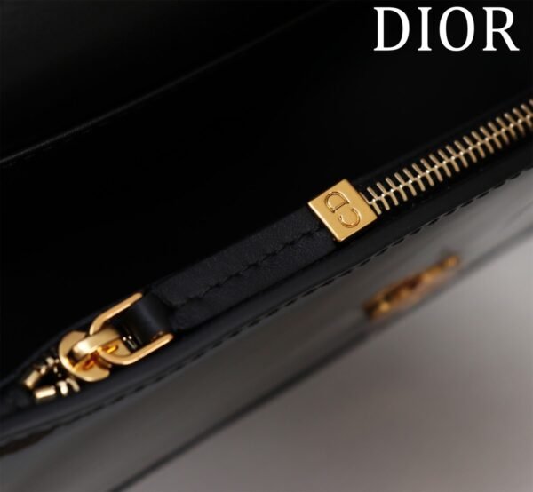 M2610UWIS_M900 (3) Miss Dior Flap Bag