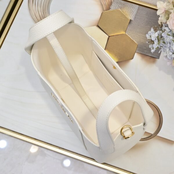 M2840USKU_M030 (5) Dior Small Signature Bucket Bag White