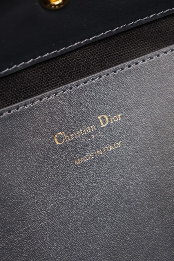 Dior Medium Signature Bucket Bag Blue Dior Oblique Jacquard