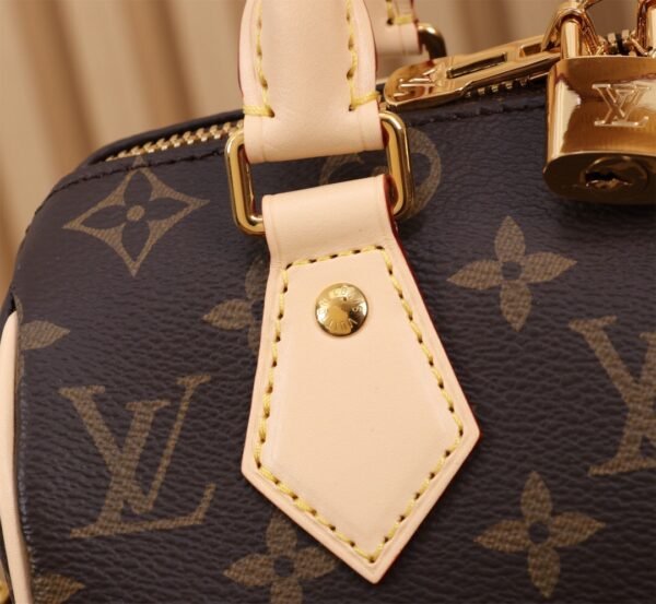 M46222 (3) LOUIS VUITTON Speedy Bandoulière 20 M46222