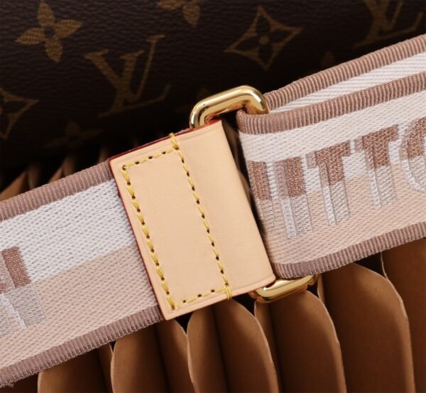 M46222 (4) LOUIS VUITTON Speedy Bandoulière 20 M46222