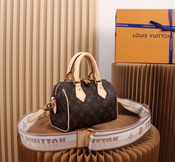 M46222 (7) LOUIS VUITTON Speedy Bandoulière 20 M46222