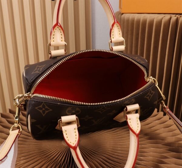 M46222 (9) LOUIS VUITTON Speedy Bandoulière 20 M46222