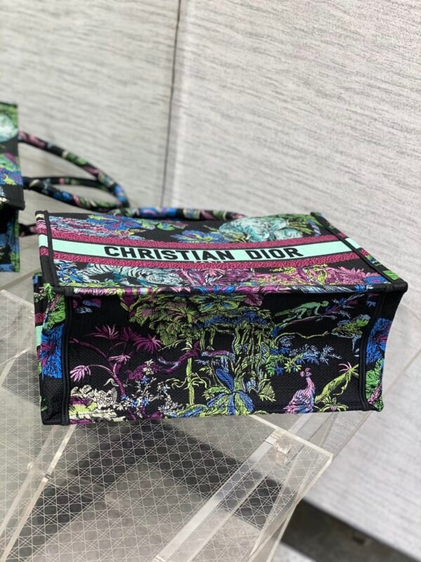 Medium Dior Book Tote-0001 (7) Medium Dior Book Tote