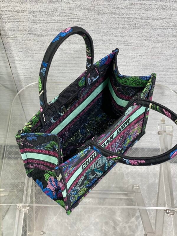 Medium Dior Book Tote-0003 (4) Small Dior Book Tote