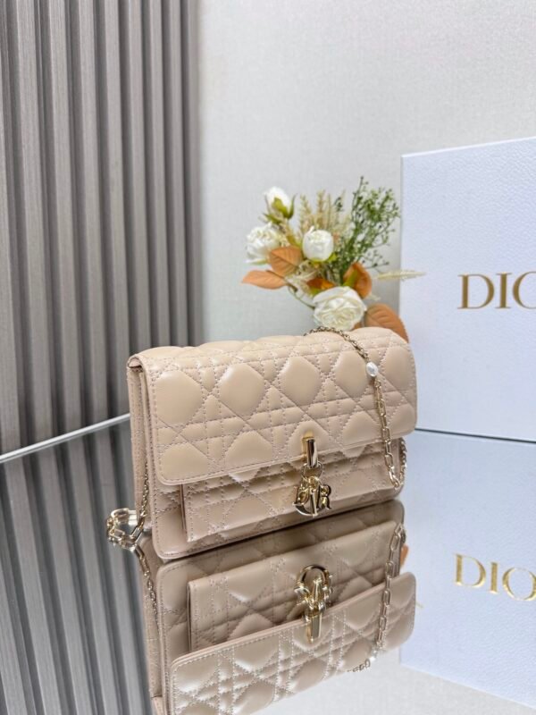 S0937ONMJ_M51U (5) My Dior Daily Pouch with Chain Apricot color