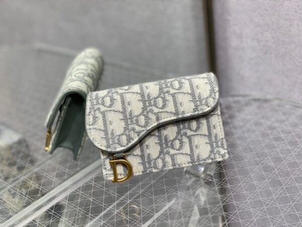 S5611CTZQ_M932 (4) Saddle Bloom Card Holder