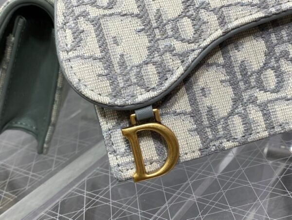 S5611CTZQ_M932 (5) Saddle Bloom Card Holder