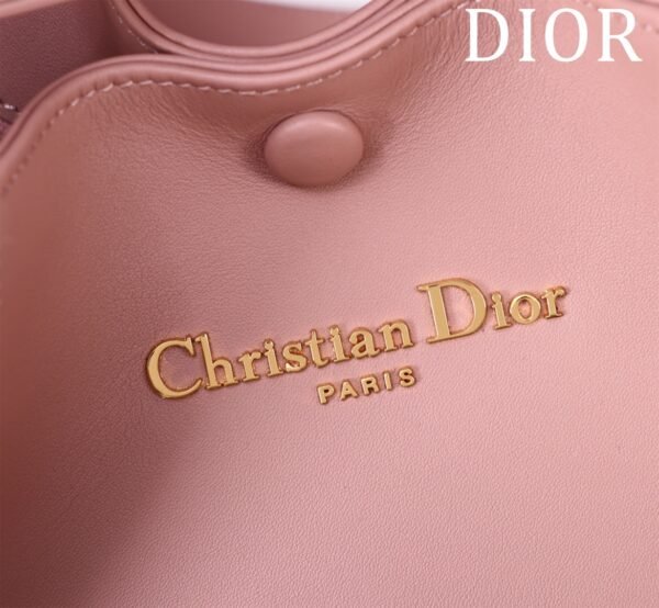 Signature-pink-M (10) Dior Medium Signature Bucket Bag Pink
