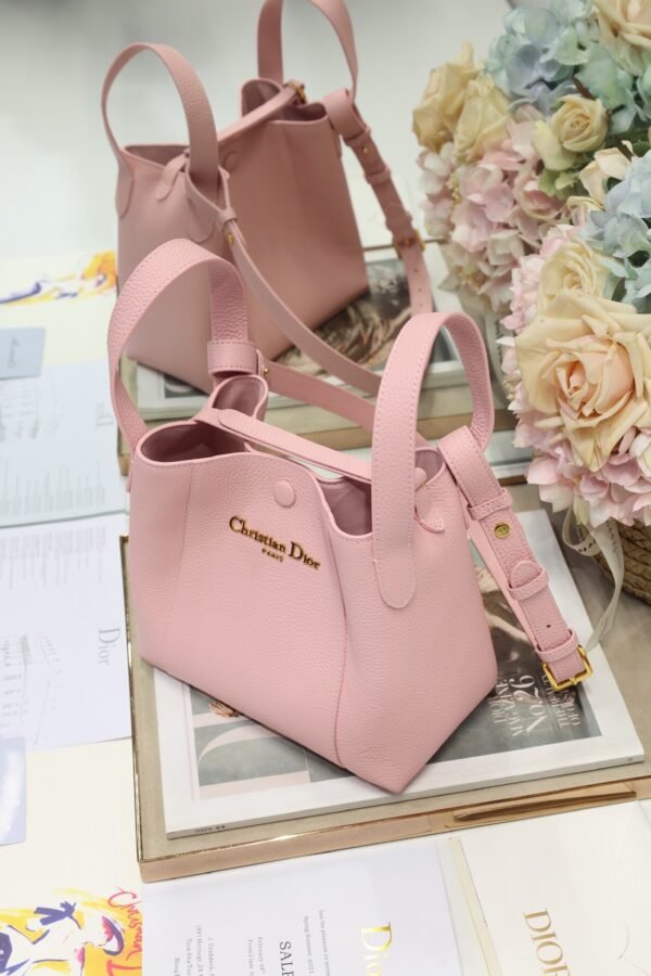 Dior Small Signature Bucket Bag Pink Grained Calfskin