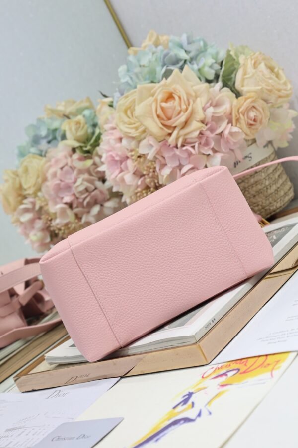 Dior Small Signature Bucket Bag Pink Grained Calfskin