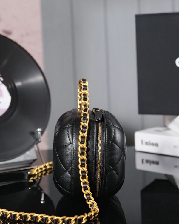 Chanel Matelasse Small Vanity Bag AS3066 Women's Chain Shoulder Bag