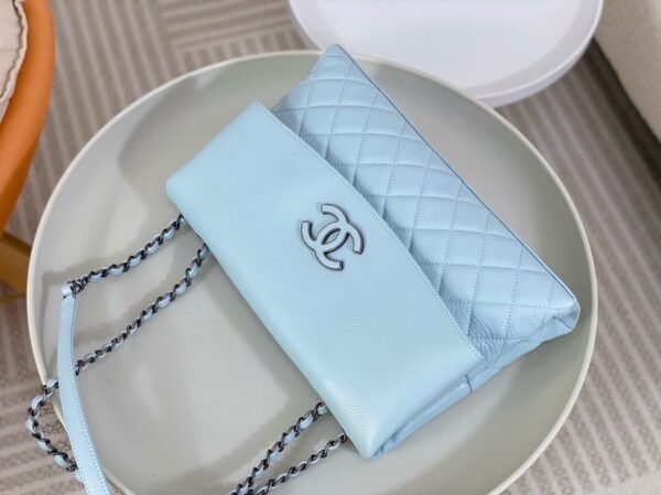 chanel A07095-2 (4) Chanel A07095 Beige Flap Chain Shoulder Bag and Crossbody Bag