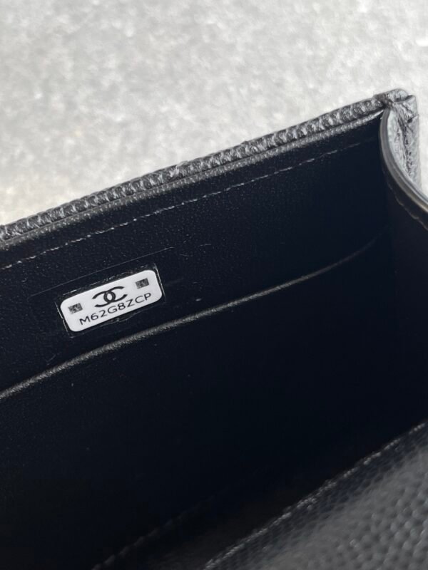 Chanel Flap bag with chain AP3238