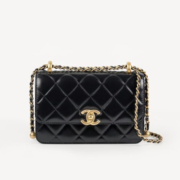 Chanel Calfskin 19cm Flap Bag Black