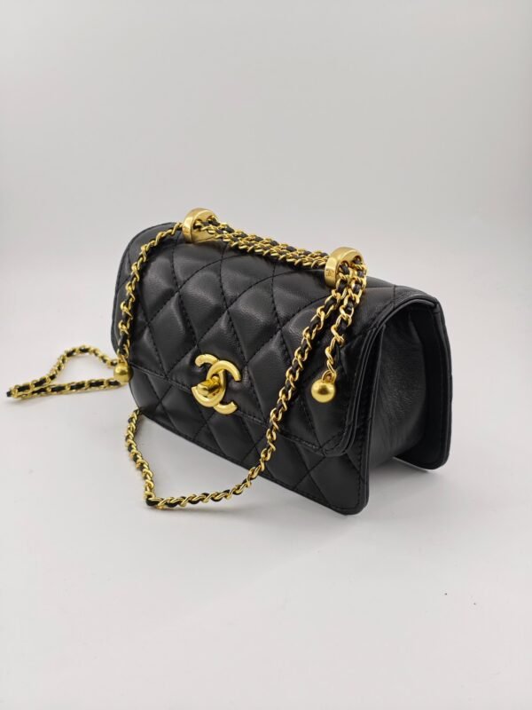 Chanel Calfskin 19cm Flap Bag Black