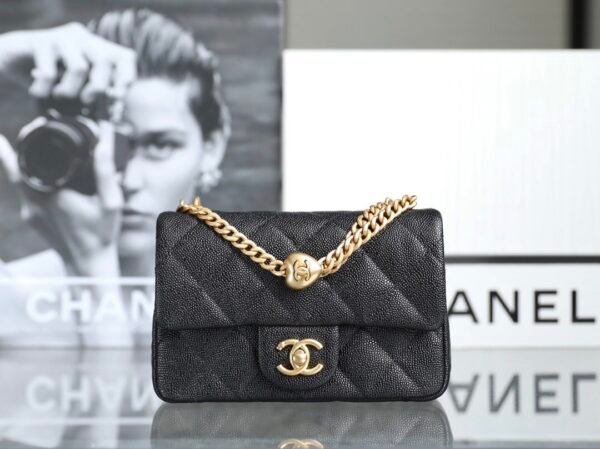 CHANEL 23P Spring and Summer New Style Heart Adjustment Buckle