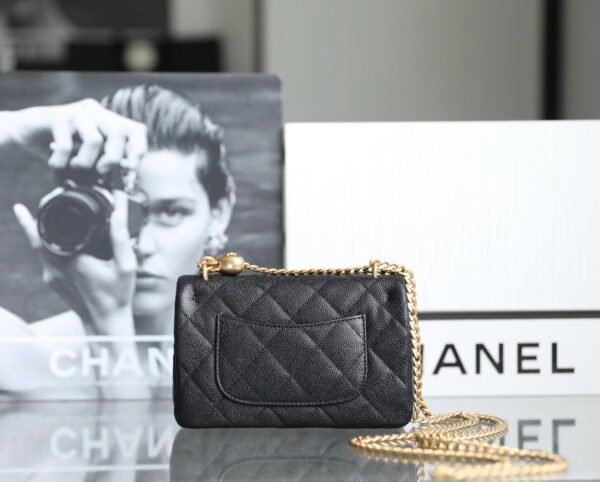 CHANEL 23P Spring and Summer New Style Heart Adjustment Buckle