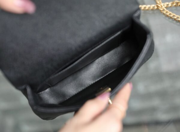 CHANEL 23P Spring and Summer New Style Heart Adjustment Buckle