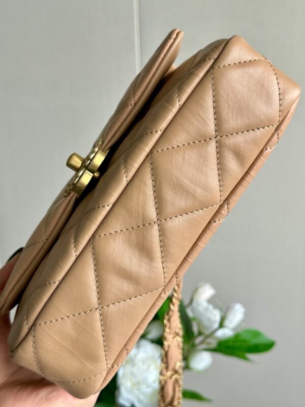 Chanel 23K 19 Chain Flap Bag Vintage Calfskin